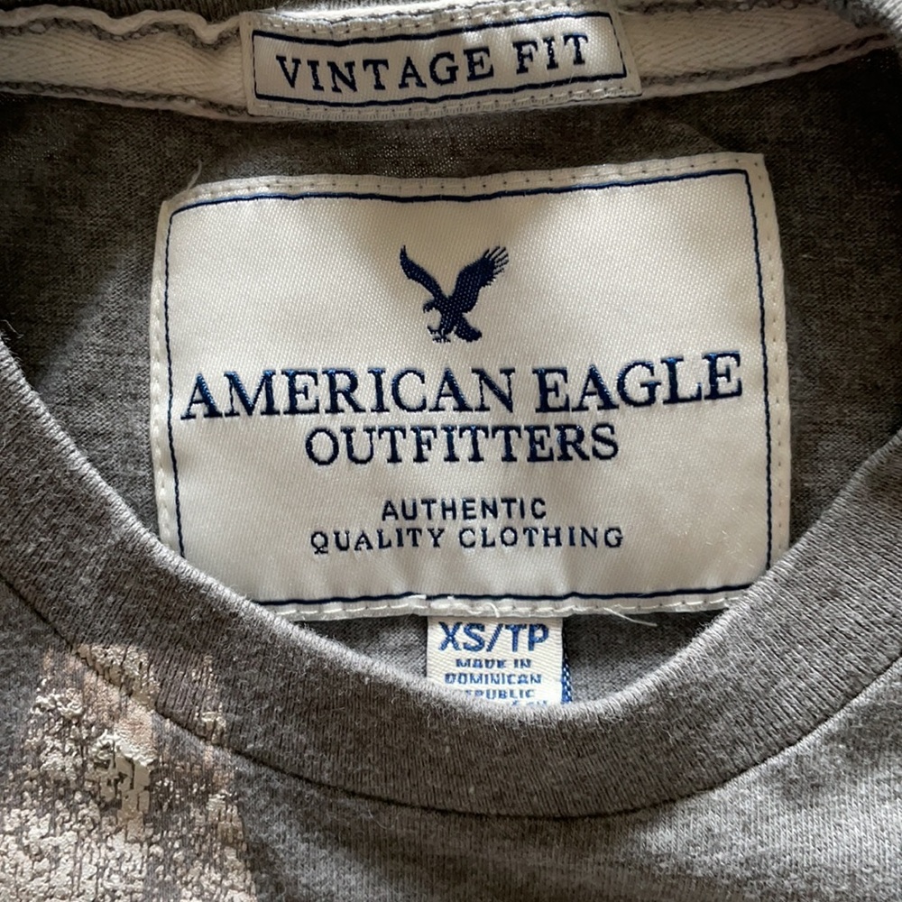 American Eagle men’s T-shirt - Picture 2 of 2